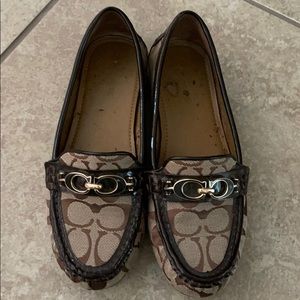 Coach flats